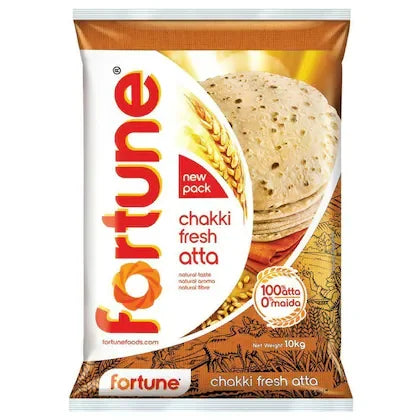 Fortune Chakki Fresh Atta 10kg whole wheat flour pack with wheat graphic and rotis, Naturia